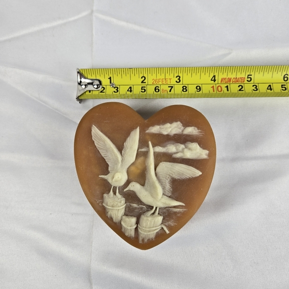 VTG 1974 Design Gifts Intern'l Seagulls Incolay Stone Carved  Heart Trinket Box - Picture 12 of 12